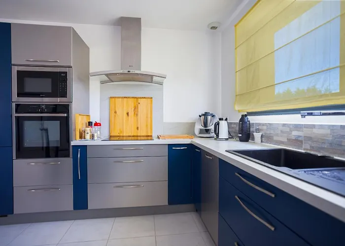 Nocleg ze śniadaniem Bougainvillier - Fleur De Lys 3*