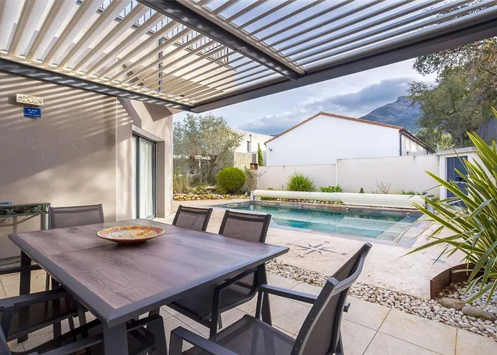 Bougainvillier - Fleur De Lys 3* Laroque-des-Albères